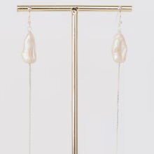 Leslie Curtis Pearl Earrings