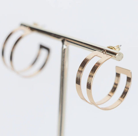 Leslie Curtis Posey Hoop Earrings